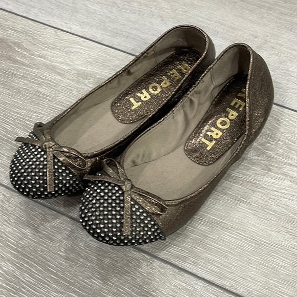 Report Shoes - Report flats size 4.5 womens brand new